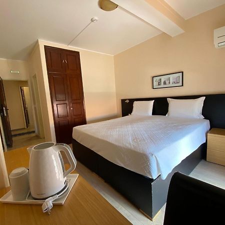 Hotel Riomar Лагос Екстериор снимка