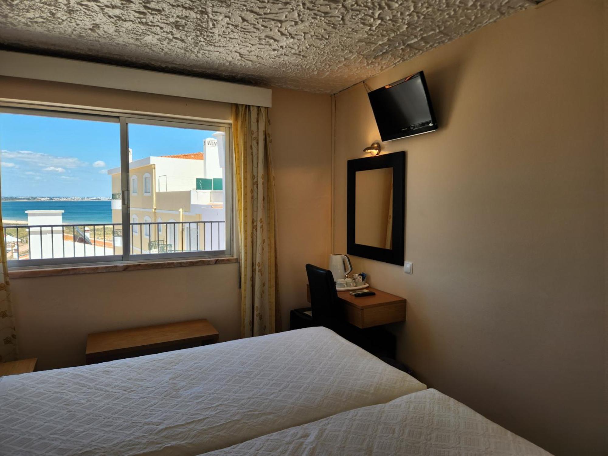 Hotel Riomar Лагос Екстериор снимка